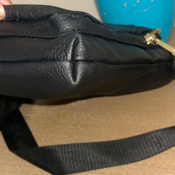 STEVE MADDEN Glamjem Crossbody Bag - Picture 12 of 13